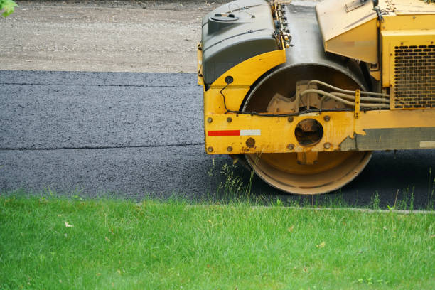 Best Driveway Paving Contractor  in Thomson, GA